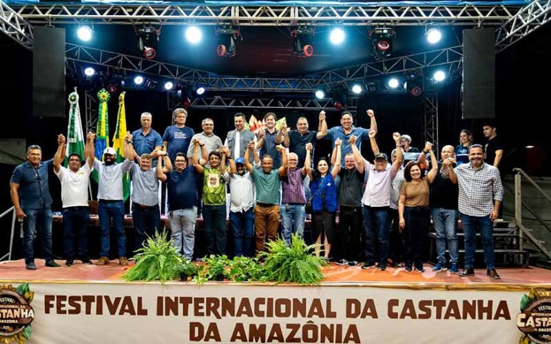 Perpétua Almeida destaca industrialização e cooperativismo no Festival Internacional da Castanha