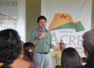 Binho Marques revisita o Acre que tentou organizar para fazer o Estado chegar às pessoas